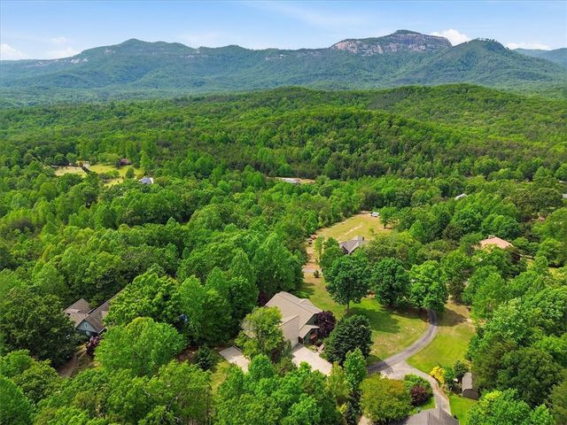 100 Brittany Way, Pickens, SC 29671