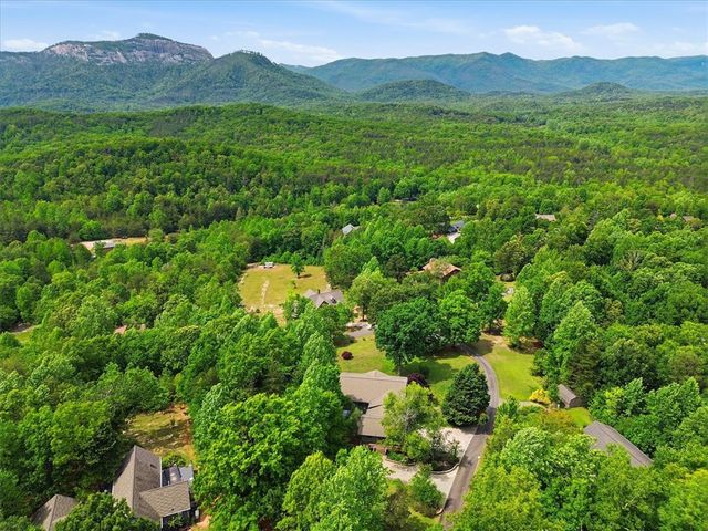 100 Brittany Way, Pickens, SC 29671