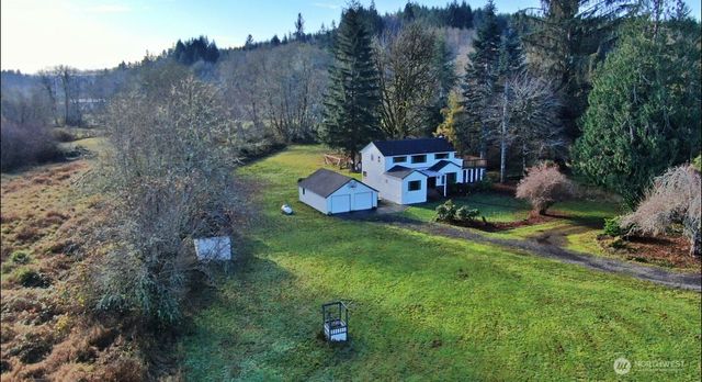 16 Urych Road, Raymond, WA 98577