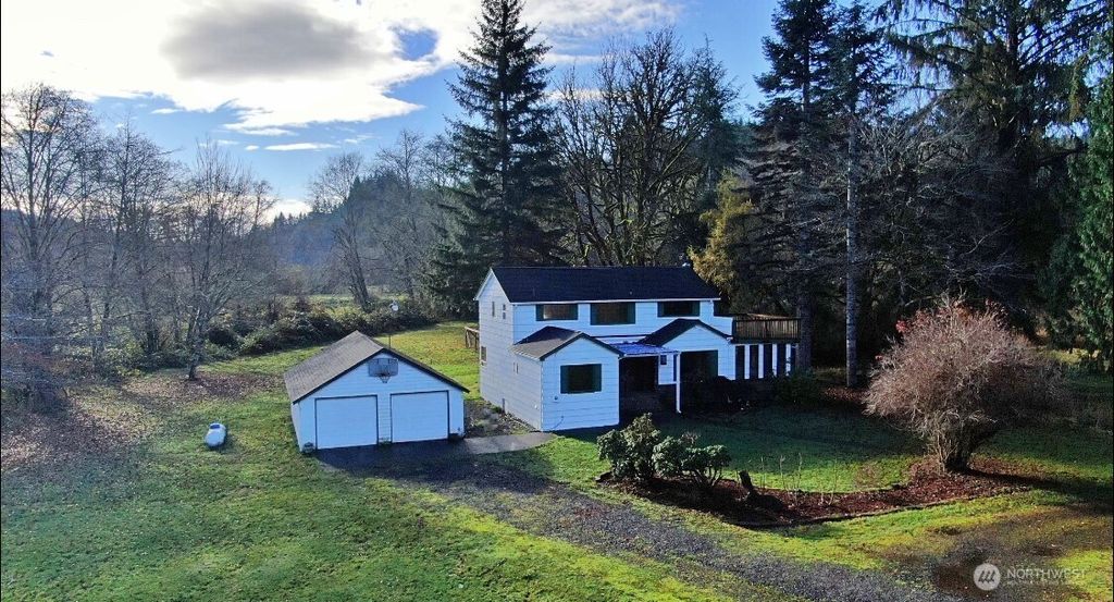 16 Urych Road, Raymond, WA 98577