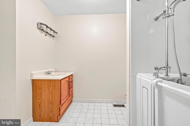 10117 BURWELL RD, Nokesville, VA 20181