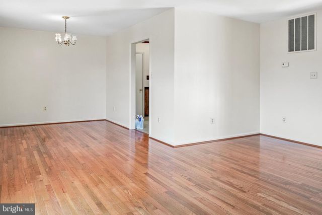 10117 BURWELL RD, Nokesville, VA 20181