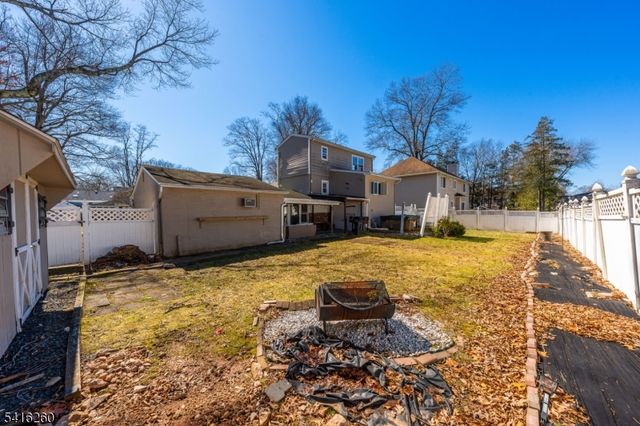 26 E 3Rd St, New Providence Boro, NJ 07974