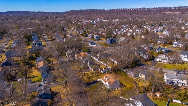 26 E 3Rd St, New Providence Boro, NJ 07974