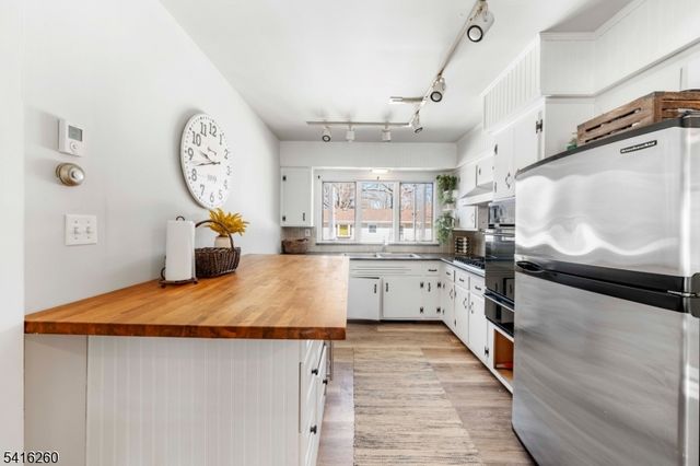 26 E 3Rd St, New Providence Boro, NJ 07974