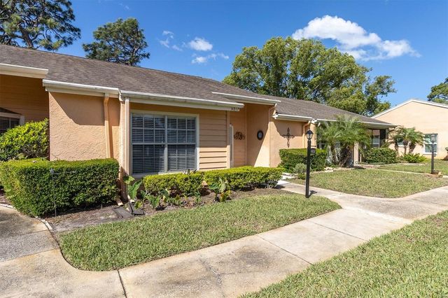 4817 GRIST MILL CIRCLE 4817, New Port Richey, FL 34655