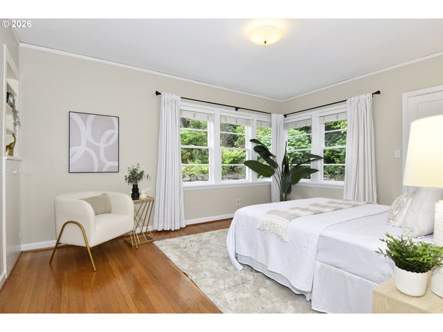 8109 Sw 6TH Ave, Portland, OR 97219