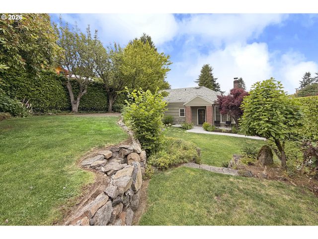 8109 Sw 6TH Ave, Portland, OR 97219