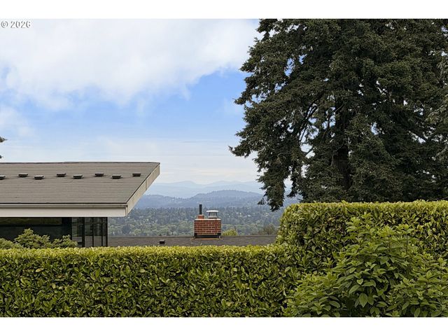 8109 Sw 6TH Ave, Portland, OR 97219