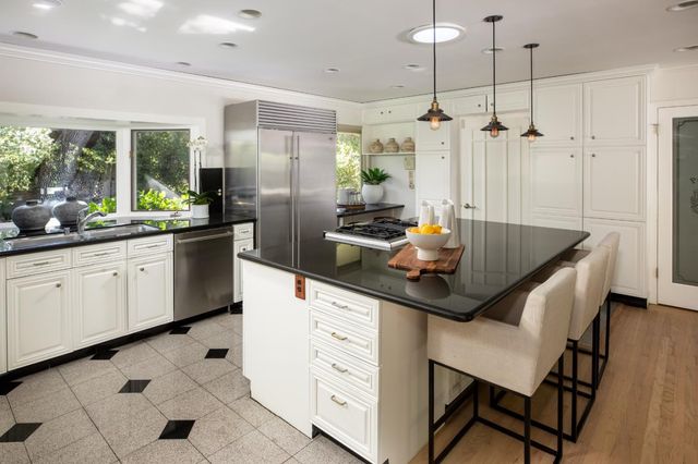 24 Bay Tree Lane, Los Altos, CA 94022