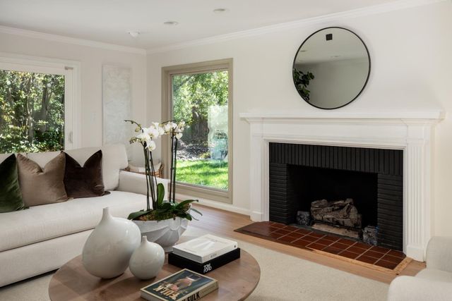 24 Bay Tree Lane, Los Altos, CA 94022