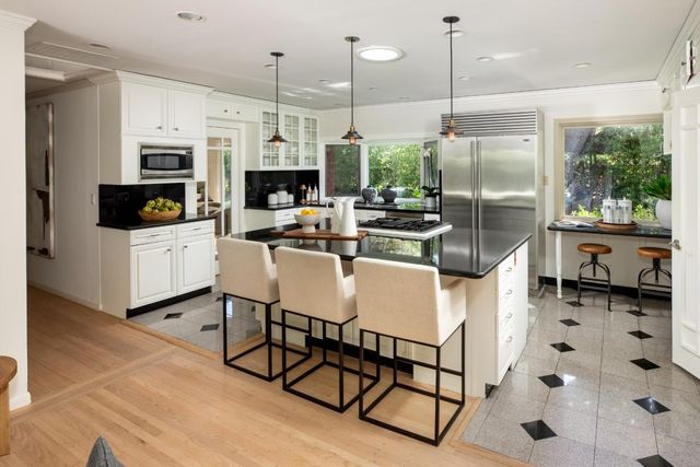 24 Bay Tree Lane, Los Altos, CA 94022
