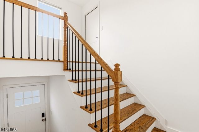 741 Seaport Dr, Elizabeth City, NJ 07201