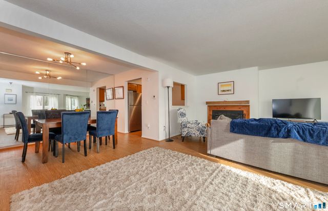 81 Main Street 15B, Branford, CT 06405