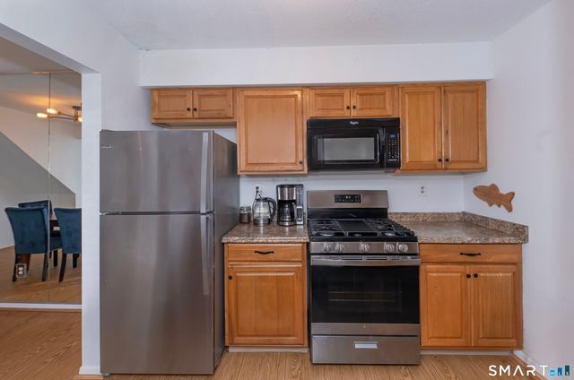 81 Main Street 15B, Branford, CT 06405