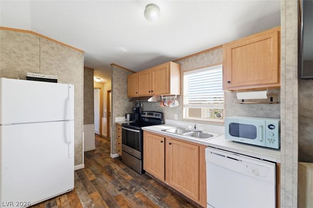 2581 Ambler Way, Pahrump, NV 89060