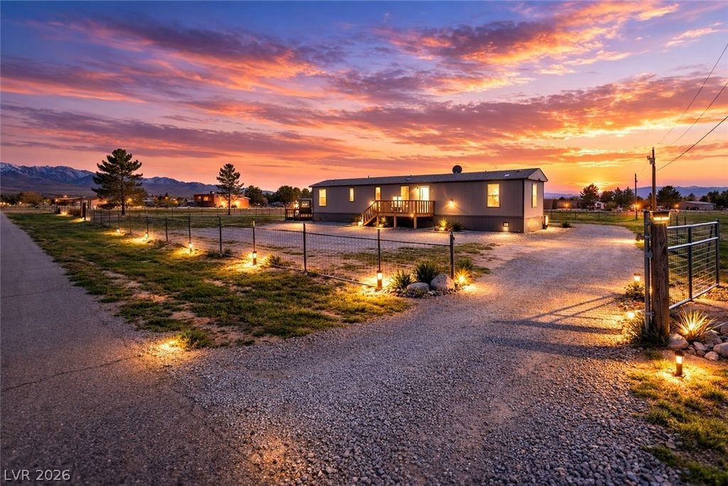 2581 Ambler Way, Pahrump, NV 89060