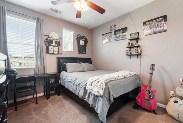 5713 Antique Rose Way, Riverbank, CA 95367