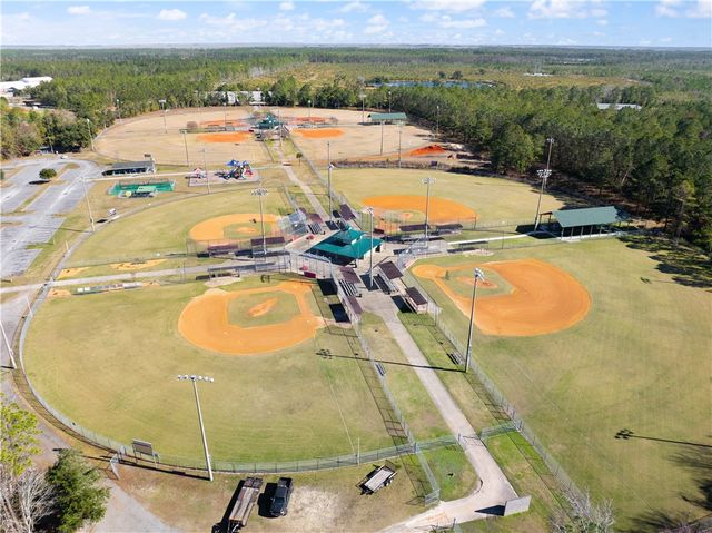 423 Belmont Circle, Brunswick, GA 31525