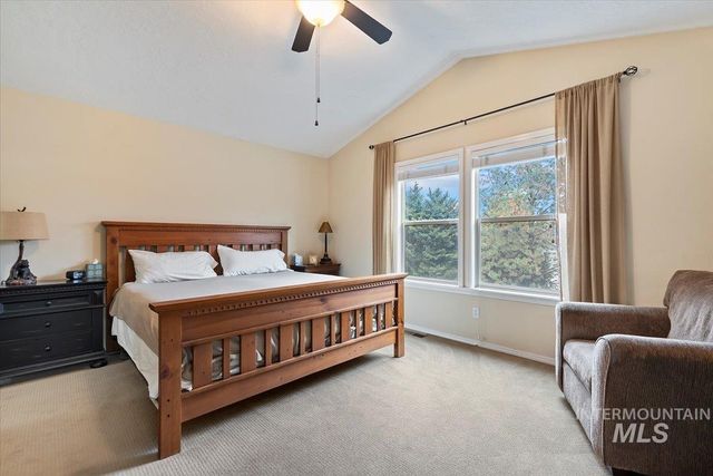 2998 E Shadowwolf Dr, Eagle, ID 83616