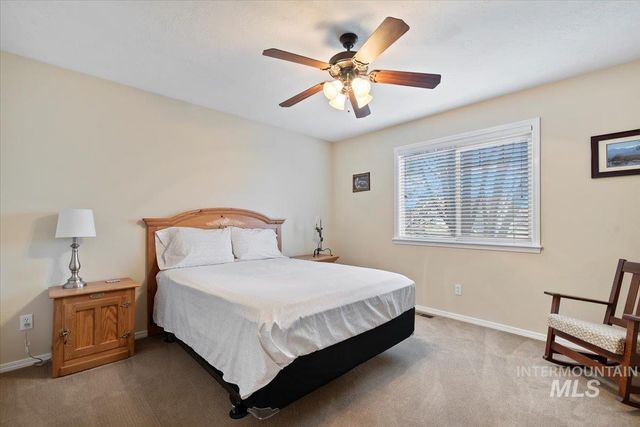 2998 E Shadowwolf Dr, Eagle, ID 83616