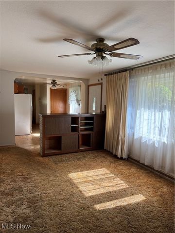 1029 Maple Street, Tallmadge, OH 44278