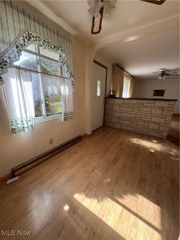 1029 Maple Street, Tallmadge, OH 44278