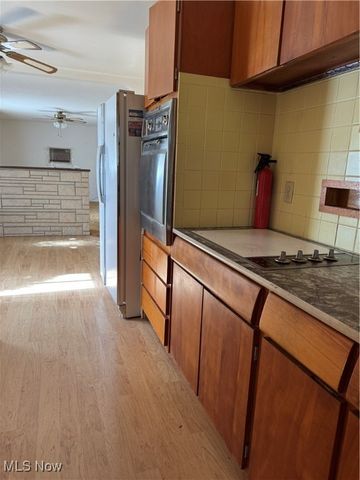 1029 Maple Street, Tallmadge, OH 44278