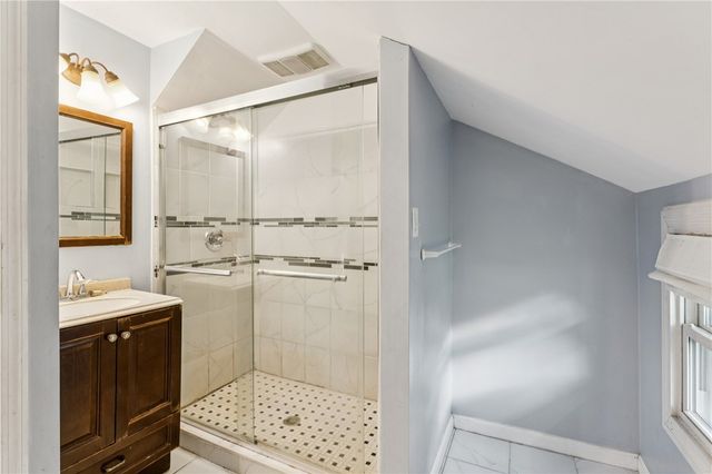 770 5th St, Beaver, PA 15009