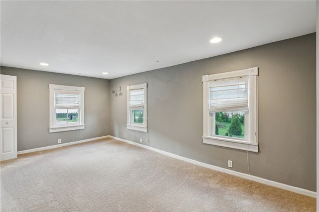 770 5th St, Beaver, PA 15009