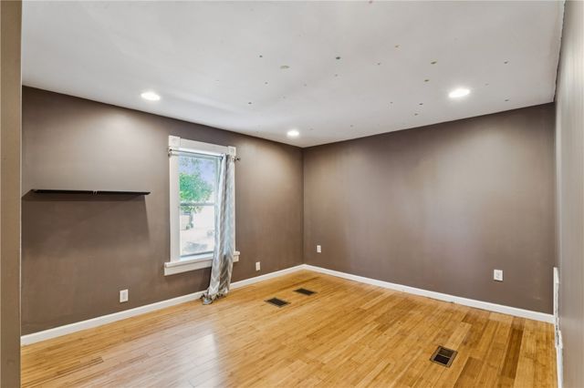 770 5th St, Beaver, PA 15009