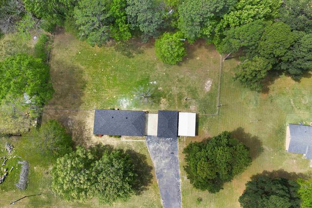 145 Madison Dr, Longview, TX 75603