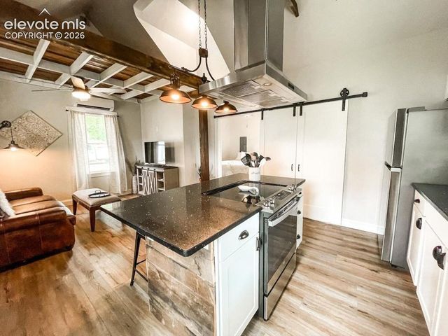 1208 W Colorado Avenue, Colorado Springs, CO 80904