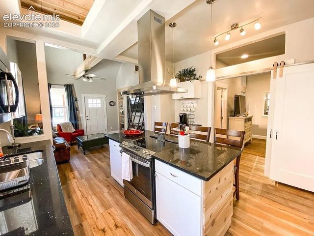 1208 W Colorado Avenue, Colorado Springs, CO 80904