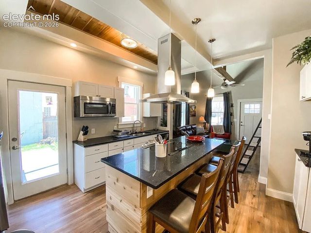 1208 W Colorado Avenue, Colorado Springs, CO 80904