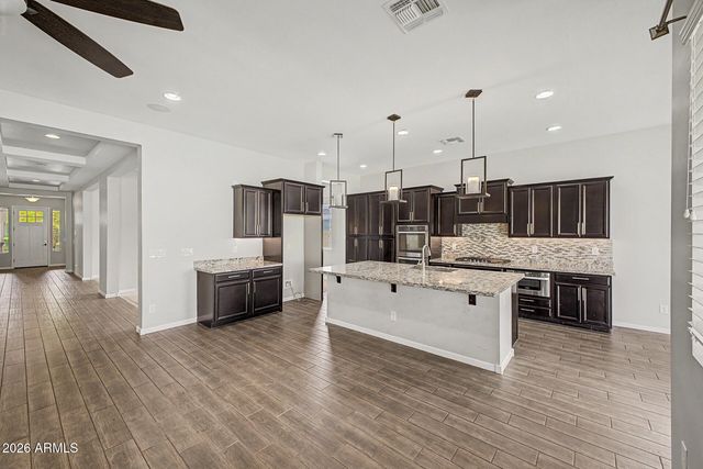 14710 W PASADENA Avenue, Litchfield Park, AZ 85340