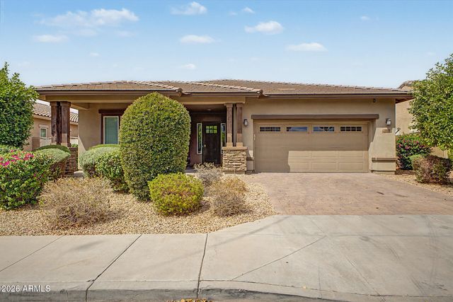 14710 W PASADENA Avenue, Litchfield Park, AZ 85340