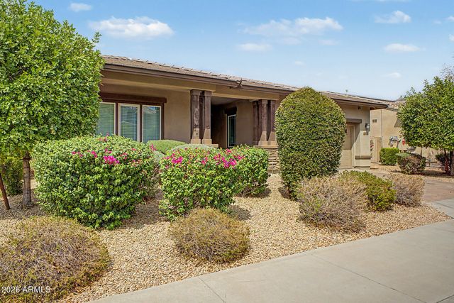 14710 W PASADENA Avenue, Litchfield Park, AZ 85340