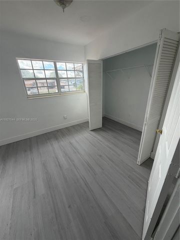 12455 SW 185th Ter, Miami, FL 33177