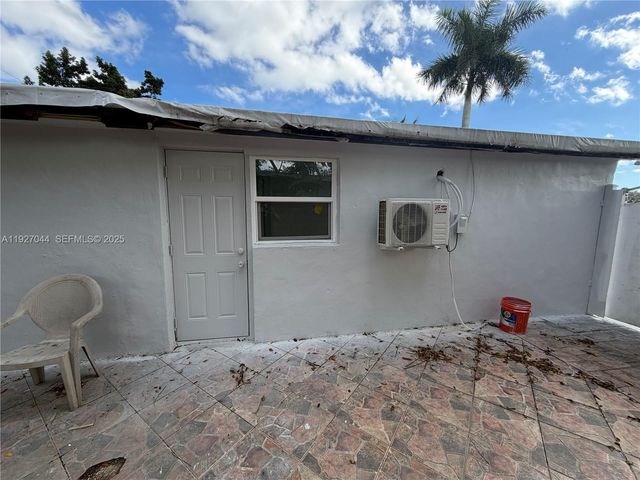12455 SW 185th Ter, Miami, FL 33177