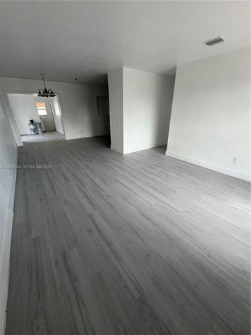 12455 SW 185th Ter, Miami, FL 33177