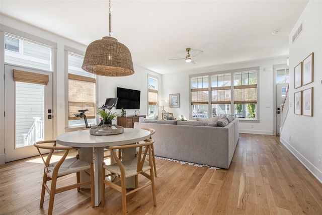 239 Cavelier Avenue, Saint Joseph, MI 49085