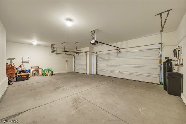 73 Hawk Avenue, Pahrump, NV 89060