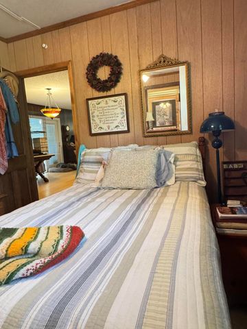 1665 Taw Caw Drive, Summerton, SC 29148