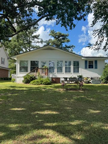 1665 Taw Caw Drive, Summerton, SC 29148