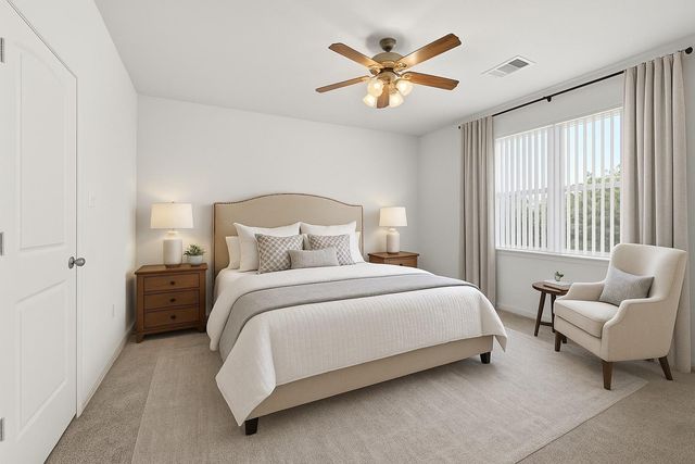 718 Crystal Lakes Drive, Brookshire, TX 77423