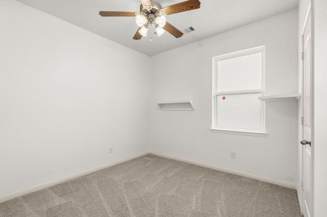 718 Crystal Lakes Drive, Brookshire, TX 77423