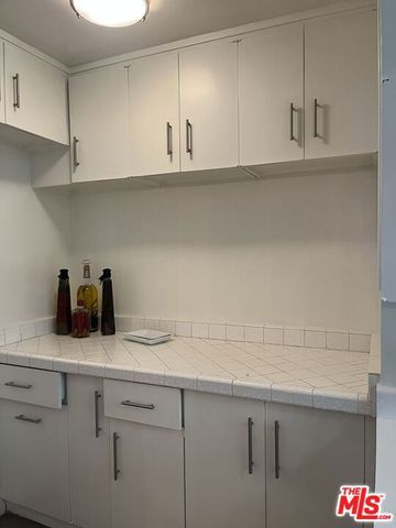 10655 Wilshire Boulevard 201, Los Angeles, CA 90024