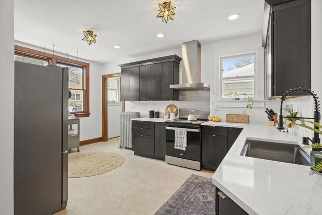 318 W Lakeside Street, Madison, WI 53715