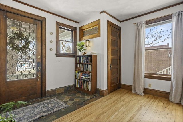 318 W Lakeside Street, Madison, WI 53715